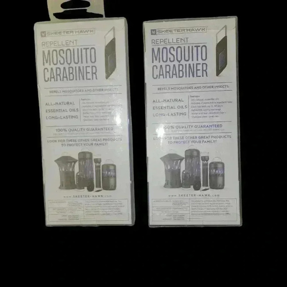 2 Skeeter Hawk Mosquito Carabiner Repellents - Picture 2 of 3